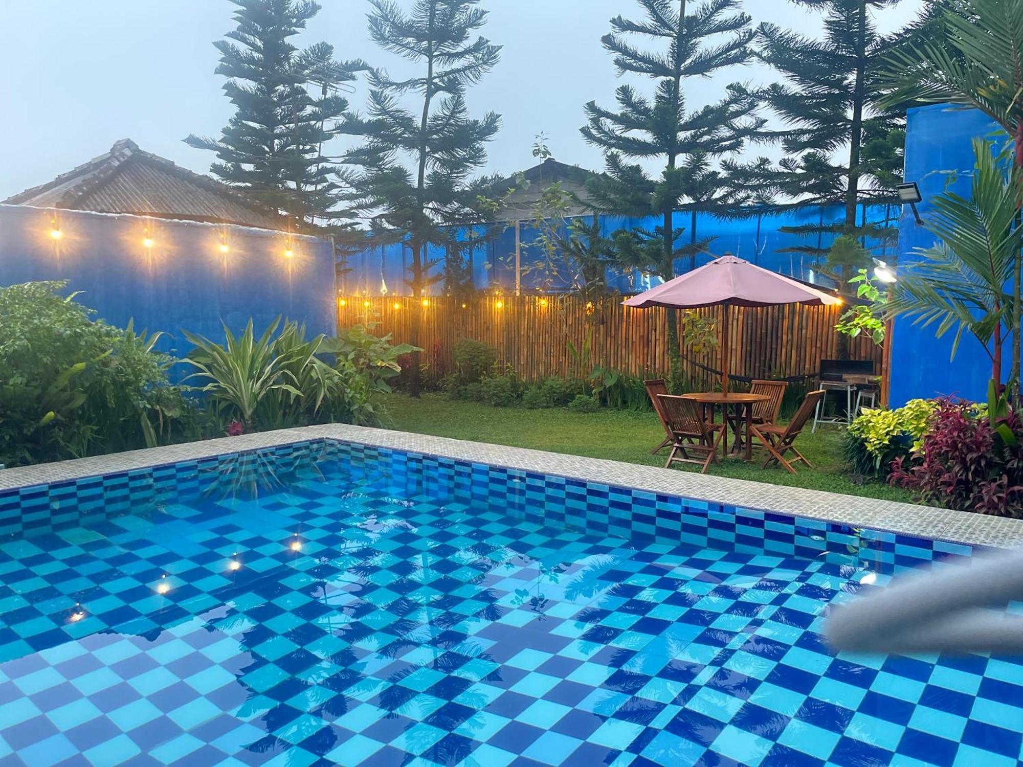 Villa Mutiara Citra Puncak Bu Eva Sampal Exterior foto